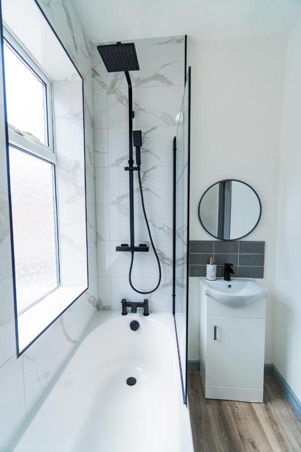 Stylish 3 Bedroom House - Central Location Nottingham Exterior foto
